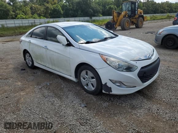 ✅ 2012 Hyundai Sonata Hybrid • VIN: KMHEC4A41CA059302 • Lot: 71953074. Listed on Copart with 161,739 mi. Free auction sales archive from the USA and detailed vehicle history report at DreamBid. Image 4.