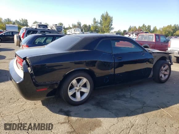 ✅ 2013 Dodge Challenger SXT • VIN: 2C3CDYAG2DH510934 • Lot: 71358355. Wystawiony na Copart z przebiegiem 146 161 mil. Bezpłatny archiwum sprzedaży aukcyjnych z USA i szczegółowy raport historii pojazdu na DreamBid. Zdjęcie 3.