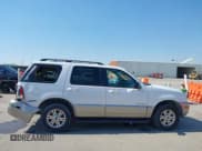 ✅ 2002 Mercury Mountaineer • VIN: 4M2DU86W02UJ21875 • Лот: 41972193. Опубликован ранее на IAAI с пробегом 154 699 миль. Бесплатный доступ к архиву аукционных продаж из США и подробный отчёт об истории автомобиля на DreamBid. Изображение 13.