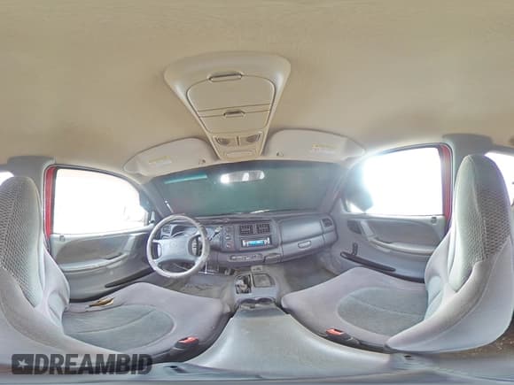 ✅ 1999 Dodge Dakota SLT • VIN: 1B7GG22X1XS163478 • Лот: 88742795. Опубликован ранее на Copart с пробегом 205 334 миль. Бесплатный доступ к архиву аукционных продаж из США и подробный отчёт об истории автомобиля на DreamBid. Изображение 13.