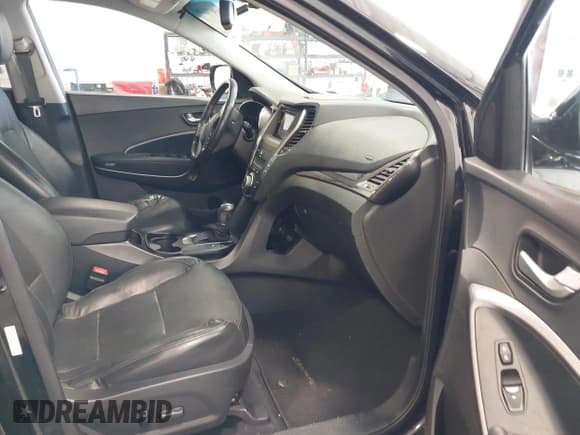 ✅ 2013 Hyundai Santa Fe Sport • VIN: 5XYZUDLA6DG121560 • Лот: 43672701. Опубликован ранее на IAAI с пробегом 93 347 миль. Бесплатный доступ к архиву аукционных продаж из США и подробный отчёт об истории автомобиля на DreamBid. Изображение 5.