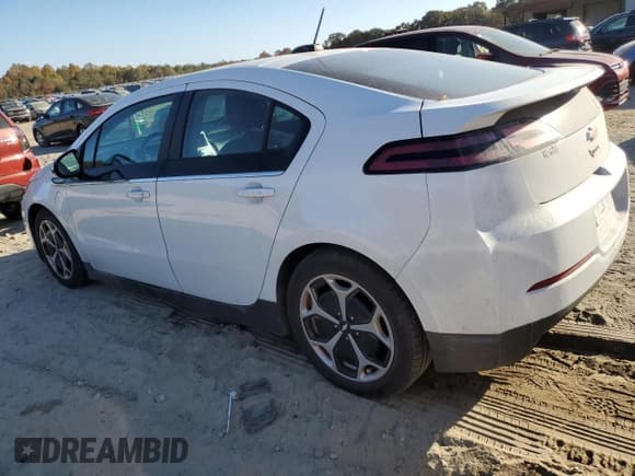 ✅ 2015 Chevrolet Volt • VIN: 1G1RB6E4XFU117417 • Lot: 78355134. Wystawiony na Copart z przebiegiem 124 370 mil. Bezpłatny archiwum sprzedaży aukcyjnych z USA i szczegółowy raport historii pojazdu na DreamBid. Zdjęcie 2.