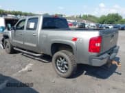 ✅ 2014 Chevrolet Silverado 2500HD LTZ • VIN: 1GC1KYEG5EF164352 • Лот: 42805563. Опубликован ранее на IAAI с пробегом 102 548 миль. Бесплатный доступ к архиву аукционных продаж из США и подробный отчёт об истории автомобиля на DreamBid. Изображение 3.