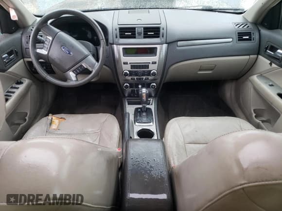 ✅ 2011 Ford Fusion SEL • VIN: 3FAHP0JG2BR207511 • Лот: 87440515. Опубликован ранее на Copart с пробегом 240 956 миль. Бесплатный доступ к архиву аукционных продаж из США и подробный отчёт об истории автомобиля на DreamBid. Изображение 8.