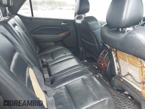 ✅ 2001 Acura MDX Touring • VIN: 2HNYD18621H512128 • Lot: 42081783. Listed on IAAI with 215,151 mi. Free auction sales archive from the USA and detailed vehicle history report at DreamBid. Image 8.