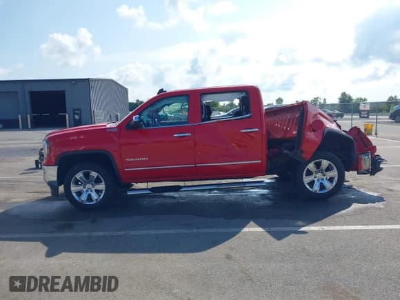✅ 2018 GMC Sierra 1500 SLT • VIN: 3GTU2NEC1JG554513 • Лот: 43043851. Опубликован ранее на IAAI с пробегом 81 850 миль. Бесплатный доступ к архиву аукционных продаж из США и подробный отчёт об истории автомобиля на DreamBid. Изображение 15.