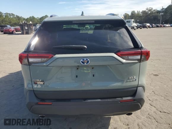 ✅ 2022 Toyota RAV4 Hybrid XLE • VIN: JTMRWRFV3ND154957 • Lot: 91563055. Wystawiony na Copart z przebiegiem 71 368 mil. Bezpłatny archiwum sprzedaży aukcyjnych z USA i szczegółowy raport historii pojazdu na DreamBid. Zdjęcie 6.