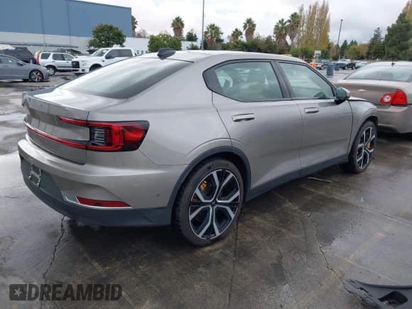 ✅ 2022 Polestar 2 • VIN: LPSED3KA3NL053162 • Lot: 43759857. Wystawiony na IAAI z przebiegiem 23 745 mil. Bezpłatny archiwum sprzedaży aukcyjnych z USA i szczegółowy raport historii pojazdu na DreamBid. Zdjęcie 4.