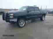 2006 Chevrolet Silverado 1500 LT1 с VIN 2GCEK13Z261356091, выставлен на аукционе IAAI как лот 41734558 с пробегом 247 209 миль миль и . История ставок и продаж доступна на DreamBid. Изображение 2.