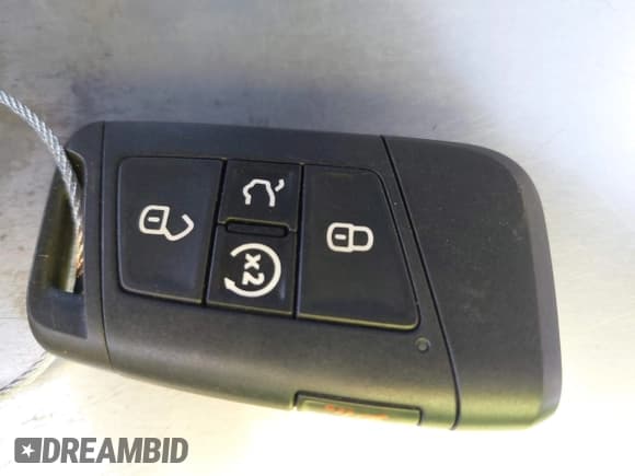 ✅ 2024 Volkswagen Tiguan SE R-Line Black • VIN: 3VVCB7AX3RM226105 • Lot: 43125696. Listed on IAAI with 4,118 mi. Free auction sales archive from the USA and detailed vehicle history report at DreamBid. Image 11.