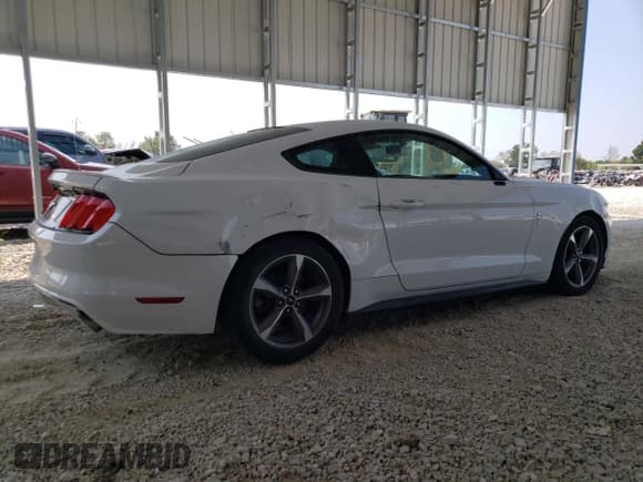 ✅ 2016 Ford Mustang V6 • VIN: 1FA6P8AM1G5224001 • Lot: 80468425. Listed on Copart with 92,429 mi. Free auction sales archive from the USA and detailed vehicle history report at DreamBid. Image 3.