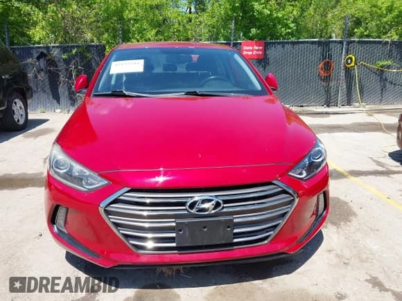 ✅ 2017 Hyundai Elantra SE • VIN: KMHD84LF3HU300262 • Lot: 42155510. Wystawiony na IAAI z przebiegiem 118 464 mil. Bezpłatny archiwum sprzedaży aukcyjnych z USA i szczegółowy raport historii pojazdu na DreamBid. Zdjęcie 12.
