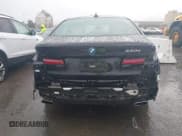 ✅ 2022 BMW 5 Series 530e • VIN: WBA13AG01NCJ72192 • Lot: 41809247. Listed on IAAI with 27,923 mi. Free auction sales archive from the USA and detailed vehicle history report at DreamBid. Image 17.