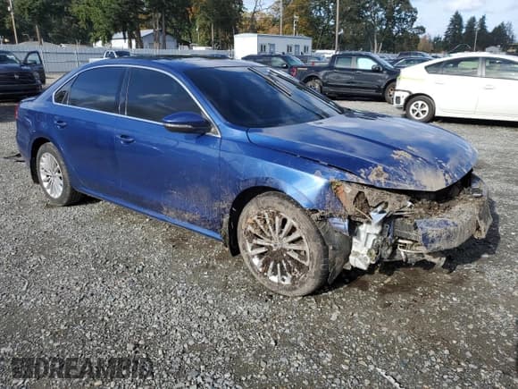 ✅ 2016 Volkswagen Passat SE • VIN: 1VWBT7A31GC053913 • Lot: 90493655. Listed on Copart with 95,762 mi. Free auction sales archive from the USA and detailed vehicle history report at DreamBid. Image 4.