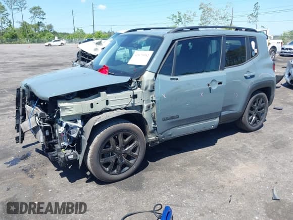 ✅ 2018 Jeep Renegade Altitude • VIN: ZACCJABB6JPH99941 • Lot: 42075982. Wystawiony na IAAI z przebiegiem 76 104 mil. Bezpłatny archiwum sprzedaży aukcyjnych z USA i szczegółowy raport historii pojazdu na DreamBid. Zdjęcie 2.