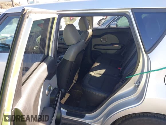 ✅ 2016 Kia Soul + • VIN: KNDJP3A52G7820531 • Lot: 43583157. Listed on IAAI with 70,550 mi. Free auction sales archive from the USA and detailed vehicle history report at DreamBid. Image 8.