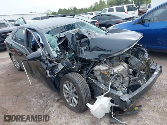 2015 Toyota Camry LE with VIN 4T4BF1FK7FR512959, listed as a IAAI auction lot 43133789 with 109,782 mi miles and . Bid and sale history available at DreamBid. Image 1.