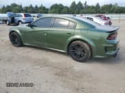 ✅ 2022 Dodge Charger SRT Hellcat Widebody • VIN: 2C3CDXL94NH107922 • Лот: 68750585. Опубликован ранее на Copart с пробегом 21 379 миль. Бесплатный доступ к архиву аукционных продаж из США и подробный отчёт об истории автомобиля на DreamBid. Изображение 2.