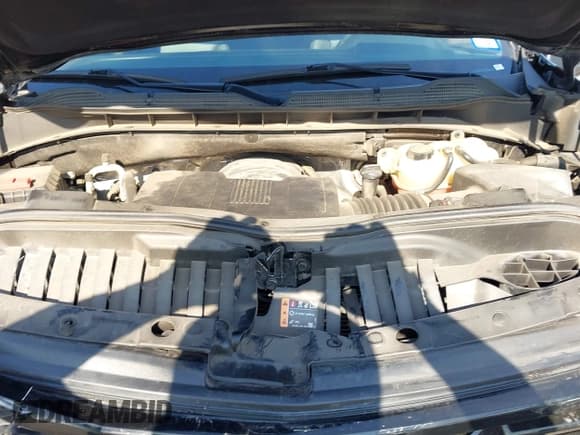 ✅ 2022 Chevrolet Silverado 1500 LT Trail Boss • VIN: 3GCUDFED6NG637224 • Lot: 43317334. Wystawiony na IAAI z przebiegiem 41 714 mil. Bezpłatny archiwum sprzedaży aukcyjnych z USA i szczegółowy raport historii pojazdu na DreamBid. Zdjęcie 10.