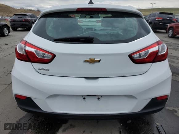 ✅ 2019 Chevrolet Cruze LS • VIN: 3G1BC6SM9KS605271 • Lot: 48819703. Listed on Copart with 30,702 mi. Free auction sales archive from the USA and detailed vehicle history report at DreamBid. Image 6.