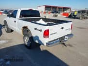 ✅ 2004 Dodge Dakota • VIN: 1D7GG46K04S685286 • Lot: 41617367. Wystawiony na IAAI z przebiegiem 192 272 mil. Bezpłatny archiwum sprzedaży aukcyjnych z USA i szczegółowy raport historii pojazdu na DreamBid. Zdjęcie 3.