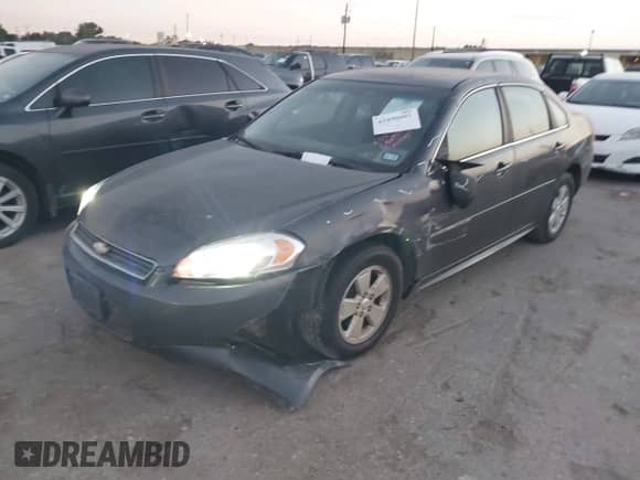 2011 Chevrolet Impala LT Fleet z VIN 2G1WG5EK4B1116041, wystawiony jako IAAI lot #43490601 z przebiegiem 225 201 mil mil oraz . Historia ofert i sprzedaży dostępna na DreamBid. Obrazek 6.