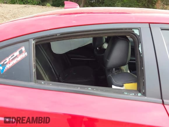 ✅ 2015 Dodge Charger Road/Track • VIN: 2C3CDXCT1FH879551 • Лот: 42503510. Опубликован ранее на IAAI с пробегом 89 305 миль. Бесплатный доступ к архиву аукционных продаж из США и подробный отчёт об истории автомобиля на DreamBid. Изображение 17.