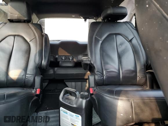 ✅ 2020 Chrysler Pacifica Launch Edition • VIN: 2C4RC3BG6LR273853 • Lot: 71437405. Listed on Copart with Not provided. Free auction sales archive from the USA and detailed vehicle history report at DreamBid. Image 10.