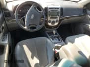 ✅ 2012 Hyundai Santa Fe SE • VIN: 5XYZH4AG4CG110518 • Lot: 77423244. Listed on Copart with 170,903 mi. Free auction sales archive from the USA and detailed vehicle history report at DreamBid. Image 8.