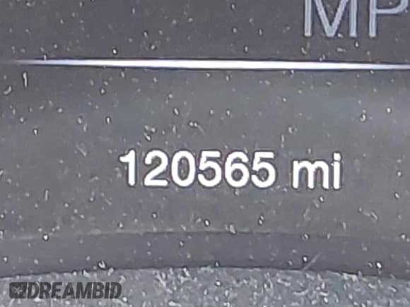 2018 Jeep Grand Cherokee Limited with VIN 1C4RJEBG1JC142188, listed as a IAAI auction lot 42776454 with 120,565 mi miles and . Bid and sale history available at DreamBid. Image 16.