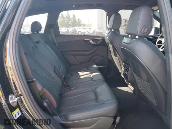 ✅ 2022 Audi Q7 Prestige • VIN: WA1VXBF70ND006005 • Лот: 66070225. Опубликован ранее на Copart с пробегом 35 069 миль. Бесплатный доступ к архиву аукционных продаж из США и подробный отчёт об истории автомобиля на DreamBid. Изображение 11.