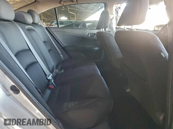 ✅ 2015 Honda Accord Sport • VIN: 1HGCR2F55FA044839 • Лот: 95747035. Опубликован ранее на Copart с пробегом 170 883 миль. Бесплатный доступ к архиву аукционных продаж из США и подробный отчёт об истории автомобиля на DreamBid. Изображение 10.