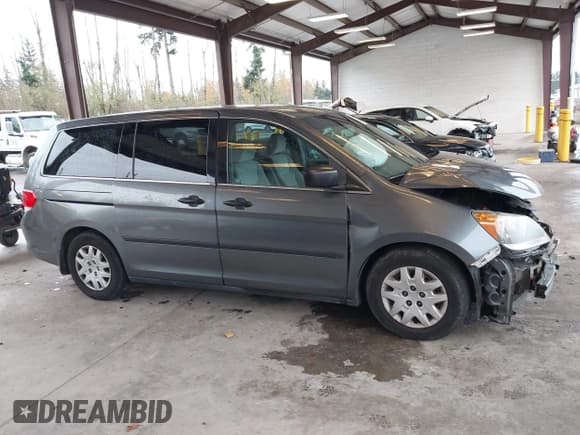 ✅ 2010 Honda Odyssey LX • VIN: 5FNRL3H24AB059836 • Lot: 43704388. Listed on IAAI with 140,336 mi. Free auction sales archive from the USA and detailed vehicle history report at DreamBid. Image 14.
