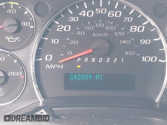 ✅ 2010 Chevrolet Express Cargo • VIN: 1GCUGADX3A1107386 • Lot: 42318466. Listed on IAAI with 242,009 mi. Free auction sales archive from the USA and detailed vehicle history report at DreamBid. Image 15.