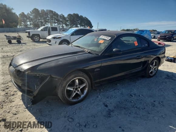 ✅ 1998 Ford Mustang GT • VIN: 1FAFP42X7WF267140 • Lot: 82757545. Listed on Copart with 129,910 mi. Free auction sales archive from the USA and detailed vehicle history report at DreamBid. Image 1.