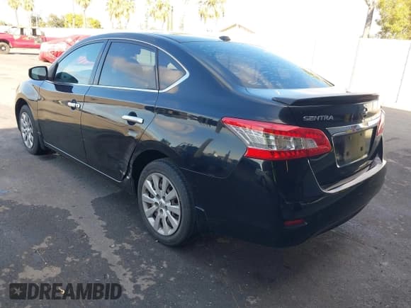 ✅ 2015 Nissan Sentra SV • VIN: 3N1AB7AP2FL672918 • Lot: 43744789. Listed on IAAI with 157,826 mi. Free auction sales archive from the USA and detailed vehicle history report at DreamBid. Image 3.