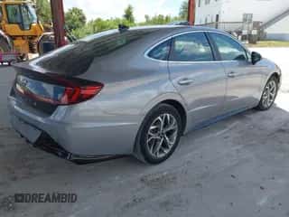 2023 Hyundai Sonata SEL с VIN KMHL64JA7PA269848, выставлен на аукционе IAAI как лот 42932770 с пробегом 64 127 миль миль и . История ставок и продаж доступна на DreamBid. Изображение 4.