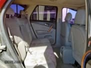 ✅ 2006 Saturn VUE • VIN: 5GZCZ63476S828031 • Lot: 92408585. Listed on Copart with 219,427 mi. Free auction sales archive from the USA and detailed vehicle history report at DreamBid. Image 11.