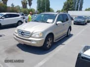 ✅ 2005 Mercedes-Benz M 350 • VIN: 4JGAB57E65A546957 • Лот: 42430337. Опубликован ранее на IAAI с пробегом 115 884 миль. Бесплатный доступ к архиву аукционных продаж из США и подробный отчёт об истории автомобиля на DreamBid. Изображение 2.