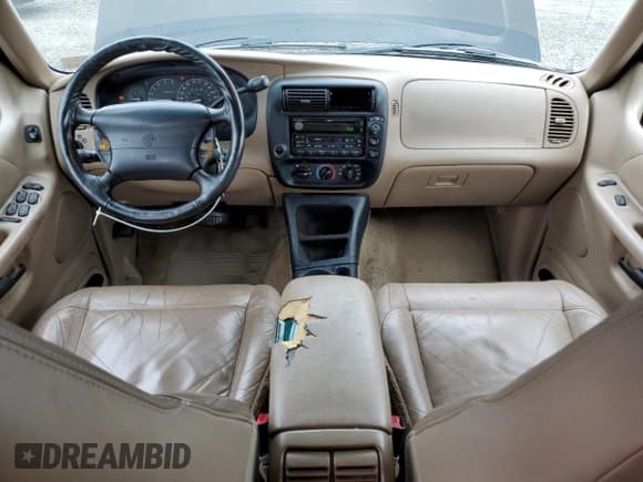 ✅ 1999 Mercury Mountaineer • VIN: 4M2ZU55P5XUJ20985 • Lot: 68666995. Listed on Copart with 179,607 mi. Free auction sales archive from the USA and detailed vehicle history report at DreamBid. Image 8.