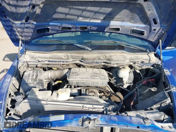 ✅ 2007 Dodge 1500 ST • VIN: 1D7HA18P97S246654 • Lot: 43452282. Wystawiony na IAAI z przebiegiem 221 779 mil. Bezpłatny archiwum sprzedaży aukcyjnych z USA i szczegółowy raport historii pojazdu na DreamBid. Zdjęcie 10.