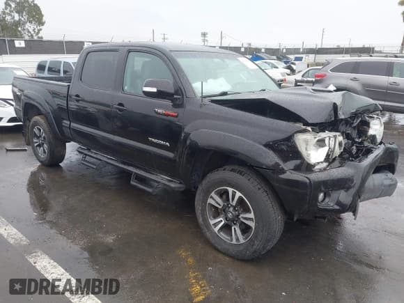 ✅ 2012 Toyota Tacoma PreRunner • VIN: 3TMKU4HN0CM032307 • Lot: 41576688. Listed on IAAI with 101,803 mi. Free auction sales archive from the USA and detailed vehicle history report at DreamBid. Image 1.