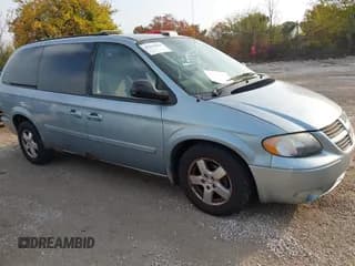 ✅ 2005 Dodge Caravan SXT • VIN: 2D4GP44L45R431950 • Лот: 43445864. Опубликован ранее на IAAI с пробегом 135 324 миль. Бесплатный доступ к архиву аукционных продаж из США и подробный отчёт об истории автомобиля на DreamBid. Изображение 1.