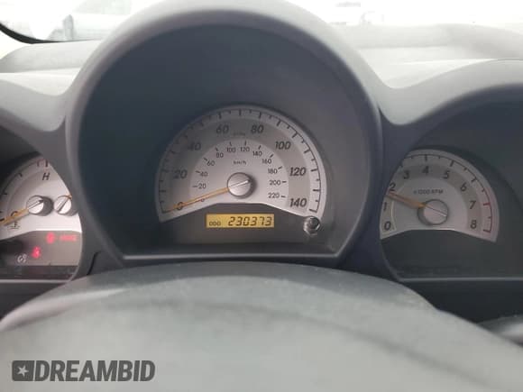 ✅ 2005 Scion tC • VIN: JTKDE177X50020719 • Лот: 82787455. Опубликован ранее на Copart с пробегом 230 373 миль. Бесплатный доступ к архиву аукционных продаж из США и подробный отчёт об истории автомобиля на DreamBid. Изображение 9.