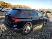✅ 2018 Volkswagen Tiguan S • VIN: 3VV0B7AX7JM107951 • Лот: 87405045. Опубликован ранее на Copart с пробегом 166 176 миль. Бесплатный доступ к архиву аукционных продаж из США и подробный отчёт об истории автомобиля на DreamBid. Изображение 3.