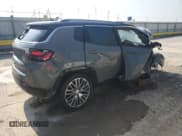 ✅ 2022 Jeep Compass High Altitude • VIN: 3C4NJDCB5NT106185 • Лот: 61968045. Опубликован ранее на Copart с пробегом Не указан. Бесплатный доступ к архиву аукционных продаж из США и подробный отчёт об истории автомобиля на DreamBid. Изображение 3.