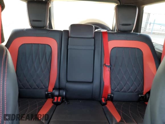 ✅ 2019 Mercedes-Benz G 63 AMG • VIN: WDCYC7HJ5KX307720 • Lot: 87278844. Listed on Copart with 63,380 mi. Free auction sales archive from the USA and detailed vehicle history report at DreamBid. Image 10.