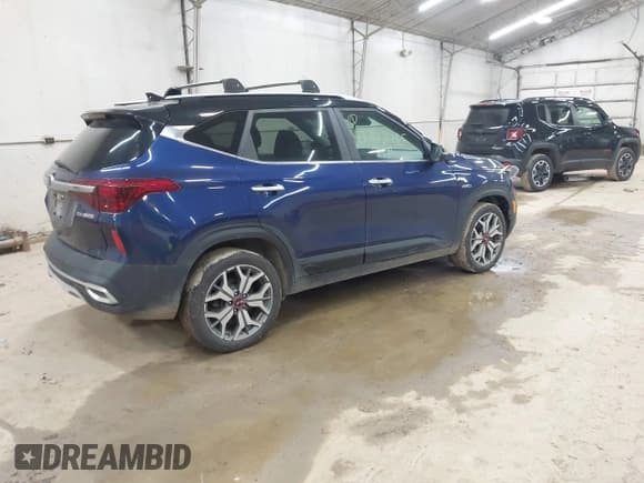 ✅ 2021 Kia Seltos SX • VIN: KNDETCA22M7062608 • Lot: 43743485. Listed on IAAI with 133,046 mi. Free auction sales archive from the USA and detailed vehicle history report at DreamBid. Image 4.