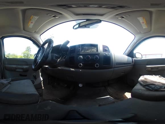 ✅ 2009 Chevrolet Silverado 2500HD Work Truck • VIN: 1GCHC49K59E135299 • Лот: 42578510. Опубликован ранее на IAAI с пробегом 318 438 миль. Бесплатный доступ к архиву аукционных продаж из США и подробный отчёт об истории автомобиля на DreamBid. Изображение 18.