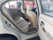 ✅ 2003 Hyundai Elantra GLS • VIN: KMHDN45D13U683213 • Lot: 42131348. Wystawiony na IAAI z przebiegiem 108 823 mil. Bezpłatny archiwum sprzedaży aukcyjnych z USA i szczegółowy raport historii pojazdu na DreamBid. Zdjęcie 8.